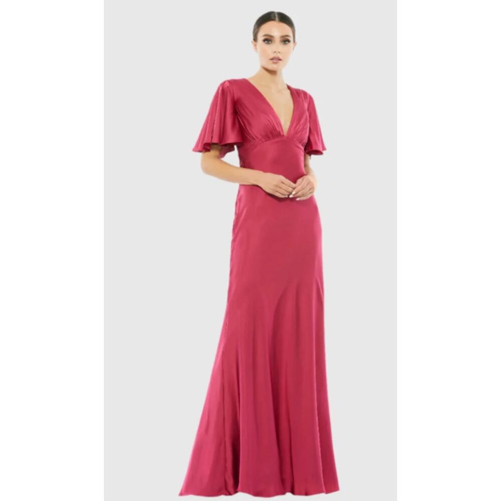 Mac Duggal Flounce Sleeve V-Neck Trumpet Gown / Size 6